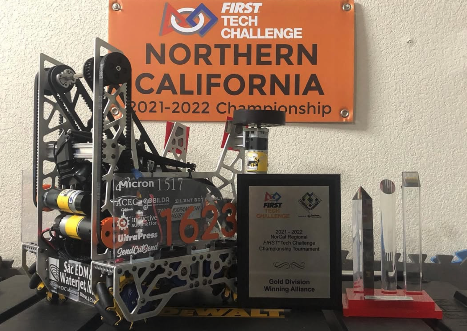 Juice team robot in 2022